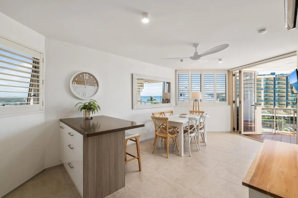 Apartment Superior One-Bedroom Penthouse With Ocean Views & Exclusive Rooftop Mooloolaba Australia